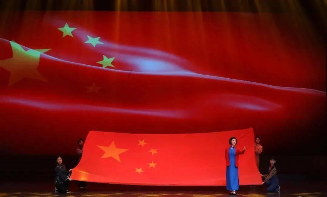 逃离上升的热气球